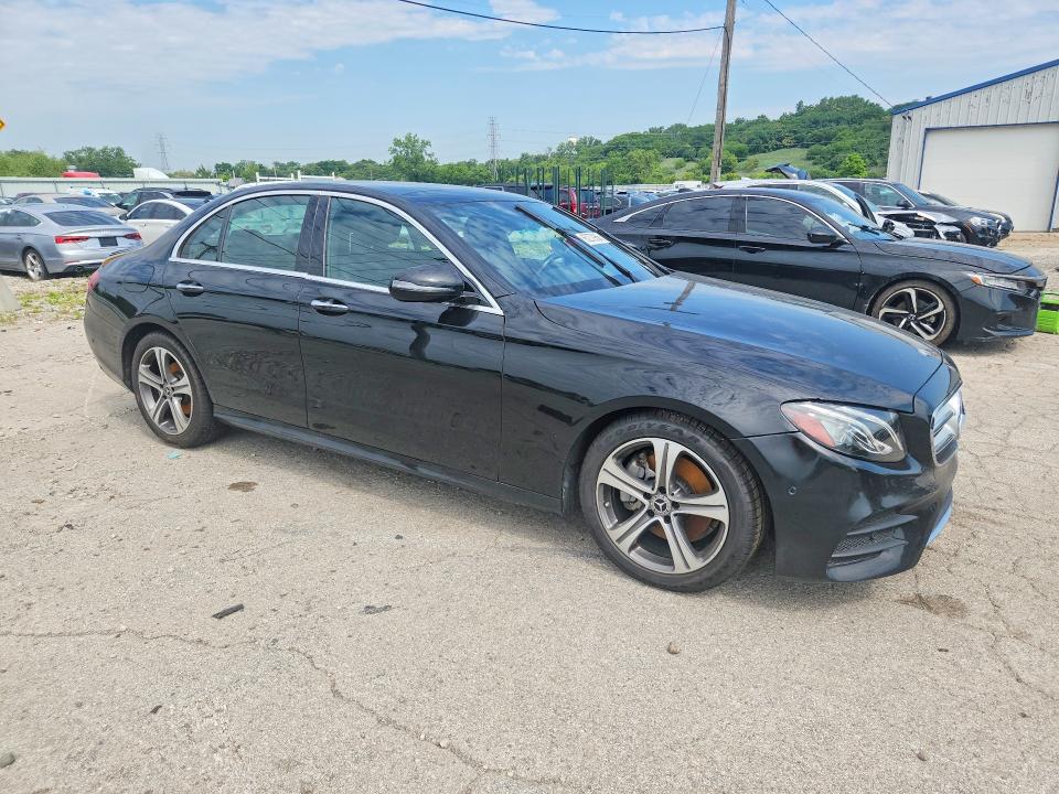 2018 Mercedes-benz VIN WDDZF4KB4JA472019 COPART salvage auction — WATER/FLOOD, Il - Salvage Cert-Flood, sold $6,900 on 2026-08-12 (photo 4)