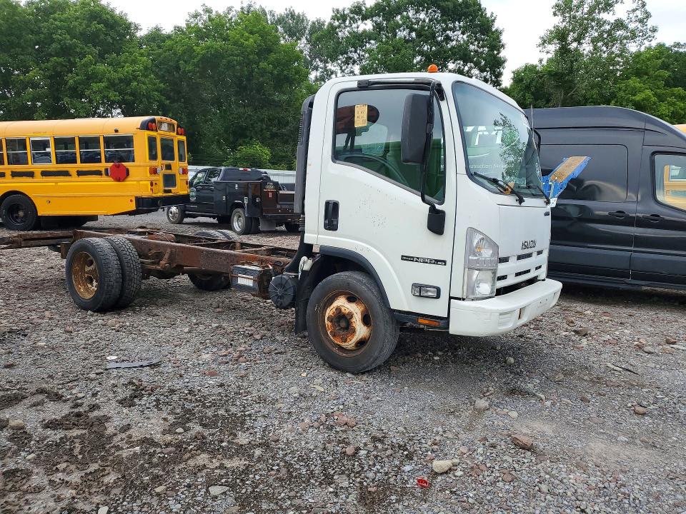 2012 Isuzu Npr VIN 54DC4W1B1CS803344 COPART salvage auction — MINOR DENT/SCRATCHES, Ny - Certificate Of Title, sold $5,800 on 2026-07-29 (photo 4)