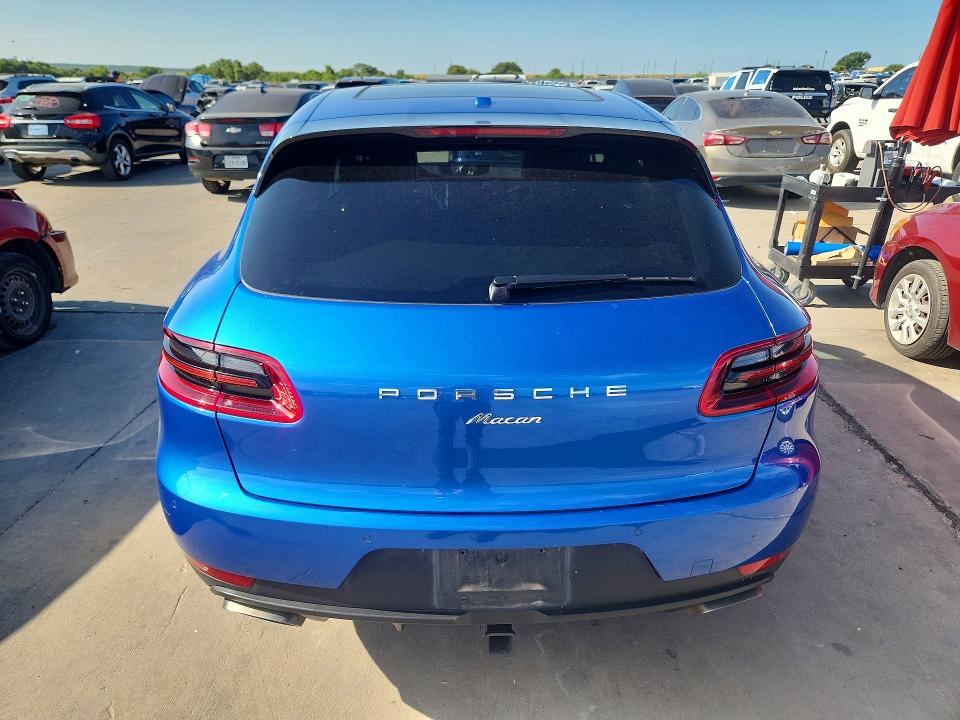 2017 Porsche Macan VIN WP1AA2A54HLB83936 COPART salvage auction — NORMAL WEAR, TX - CERTIFICATE OF TITLE, sold $8,400 on 2026-07-30 (photo 6)