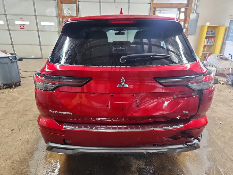 2025 Mitsubishi Outlander VIN JA4J3VA84SZ027935 COPART salvage auction — FRONT END, FL - CERTIFICATE OF DESTRUCTION, sold $1,100 on 2026-07-22 (photo 6)