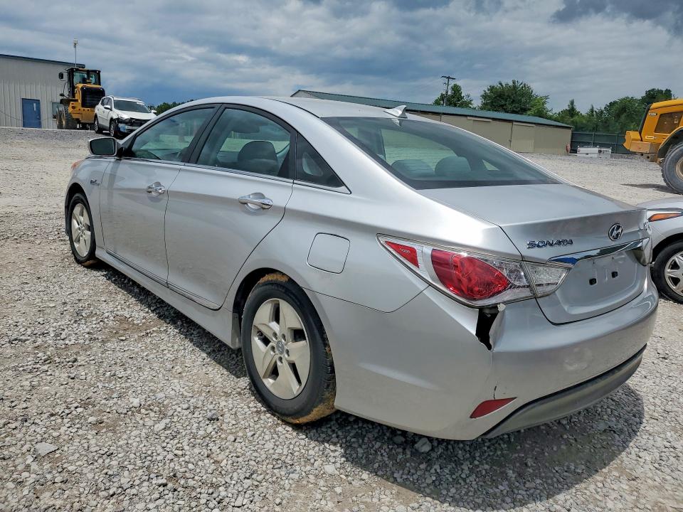 2012 Hyundai Sonata hybrid VIN KMHEC4A46CA024335 COPART salvage auction — REAR END, FL - CERTIFICATE OF TITLE, sold $700 on 2026-07-28 (photo 2)