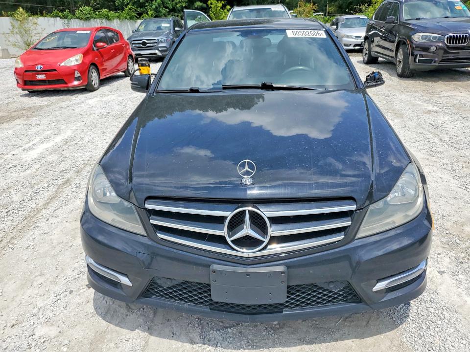 2014 Mercedes-benz C class VIN WDDGF4HB8EG213907 COPART salvage auction — SIDE, GA - CERT OF TITLE-SALVAGE, sold $625 on 2026-07-27 (photo 5)