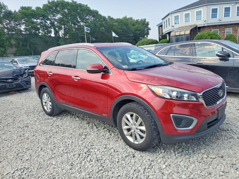 2018 Kia Sorento VIN 5XYPGDA39JG349776 COPART salvage auction — MECHANICAL, MA - CERTIFICATE OF TITLE, sold $100 on 2026-07-23 (photo 4)