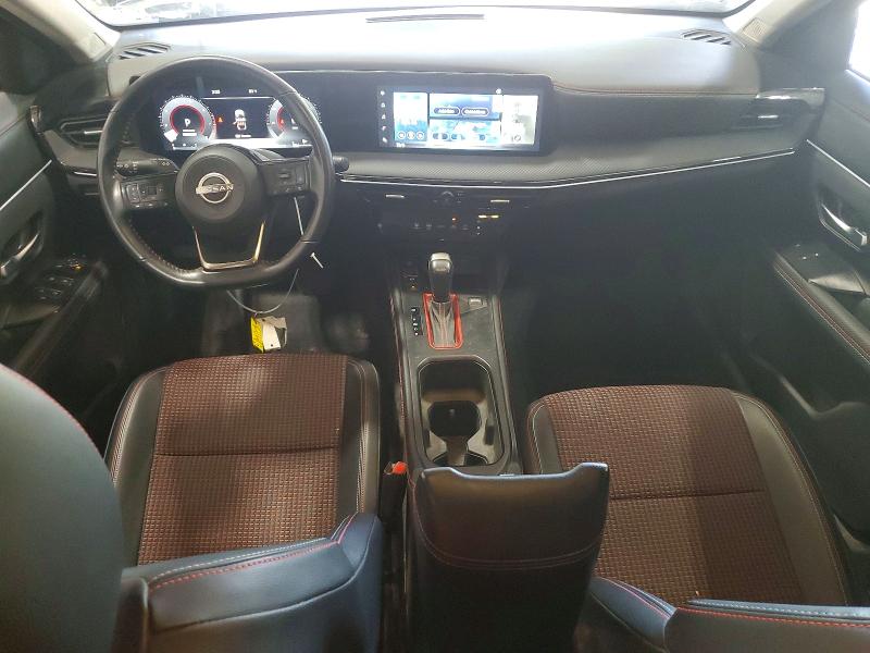 2025 Nissan Kicks VIN 3N8AP6DB3SL363224 COPART salvage auction — FRONT END, Ny - Mv907A W/Unsatisfied Lien, sold $8,300 on 2026-08-17 (photo 8)