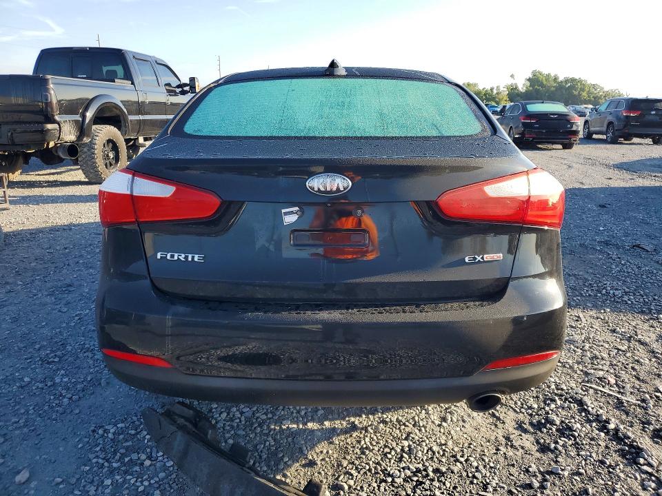 2014 Kia Forte VIN KNAFX4A81E5081387 COPART salvage auction — FRONT END, FL - CERT OF TITLE SLVG REBUILDABLE, sold $1,000 on 2026-07-24 (photo 6)