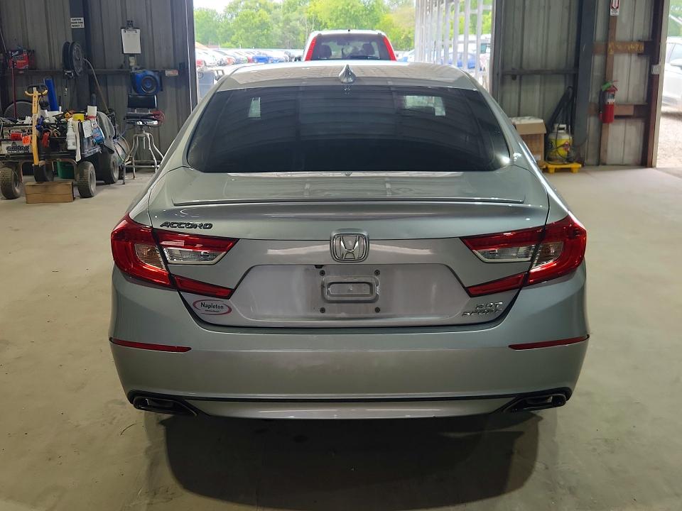 2018 Honda Accord VIN 1HGCV2F35JA002934 COPART salvage auction — HAIL, Mo - Certificate Of Title, sold $6,200 on 2026-07-29 (photo 6)