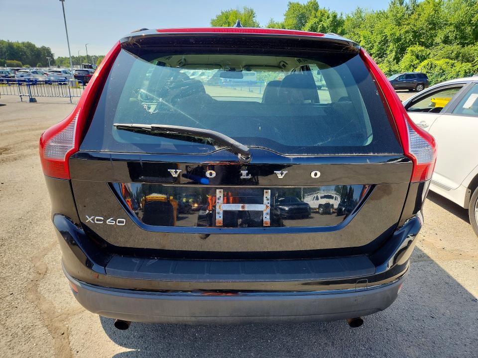 2013 Volvo Xc60 VIN YV4940DZ6D2452546 COPART salvage auction — MINOR DENT/SCRATCHES, CT - CERTIFICATE OF TITLE (P), sold $1,550 on 2026-07-27 (photo 6)
