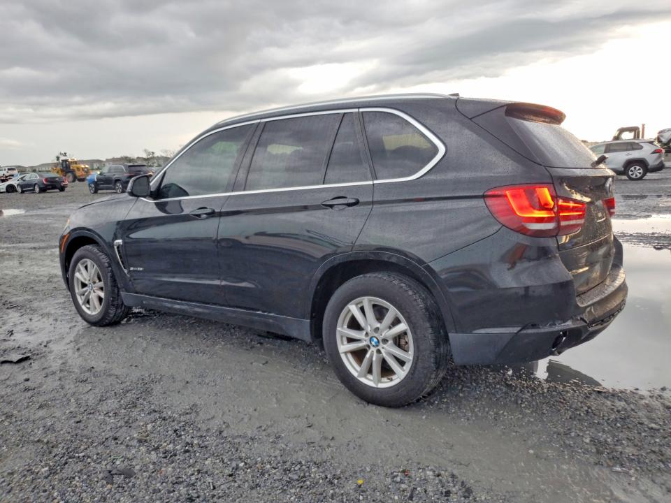 2015 BMW X5 VIN 5UXKR2C54F0H39531 COPART salvage auction — FRONT END, Fl - Certificate Of Title (P), sold $5,400 on 2026-07-27 (photo 2)