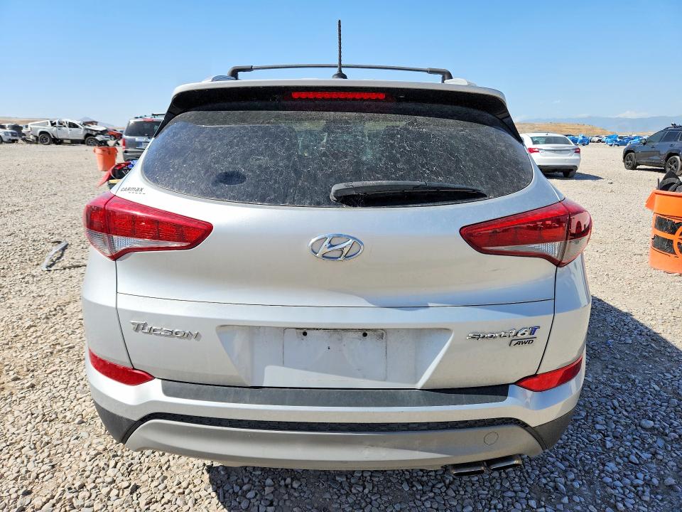 2017 Hyundai Tucson VIN KM8J3CA23HU397331 COPART salvage auction — MINOR DENT/SCRATCHES, Ut - Certificate Of Title, sold $1,000 on 2026-07-28 (photo 6)