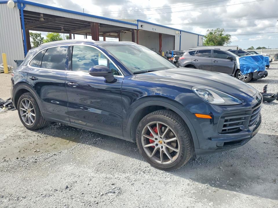 2019 Porsche VIN WP1AA2AY9KDA03717 COPART salvage auction — SIDE, Fl - Cert Of Title Slvg Rebuildable, sold $16,400 on 2026-08-07 (photo 4)