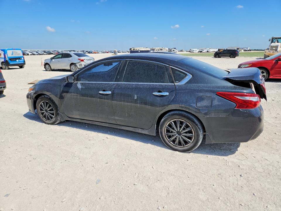 2018 Nissan Altima VIN 1N4AL3APXJC270951 COPART salvage auction — REAR END, TX - SALVAGE VEHICLE TITLE, sold $1,350 on 2026-08-20 (photo 2)