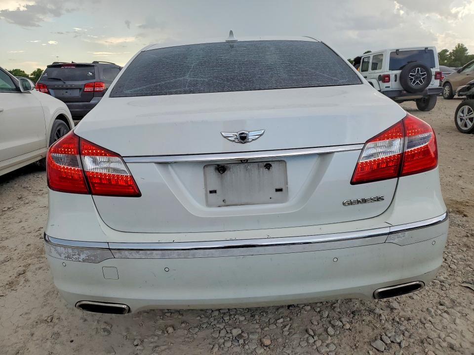 2012 Hyundai Genesis VIN KMHGC4DD6CU210962 COPART salvage auction — UNDERCARRIAGE, Tx - Salvage Vehicle Title, sold $675 on 2026-07-14 (photo 6)