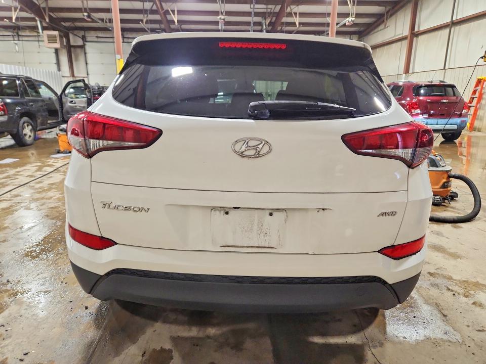 2018 Hyundai Tucson VIN KM8J2CA44JU651042 COPART salvage auction — FRONT END, Pa - Certificate Of Salvage, sold $3,600 on 2026-07-31 (photo 6)