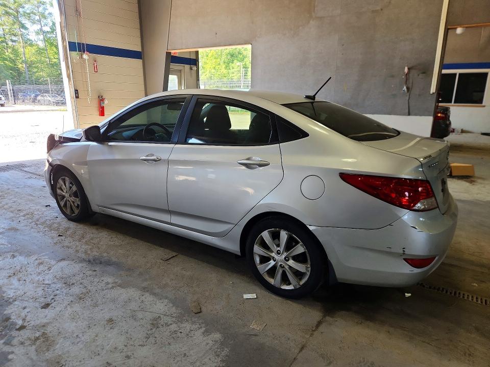 2014 Hyundai Accent VIN KMHCU4AEXEU767806 COPART salvage auction — FRONT END, VA - CERT OF TITLE - SALVAGE, sold $225 on 2026-07-24 (photo 2)