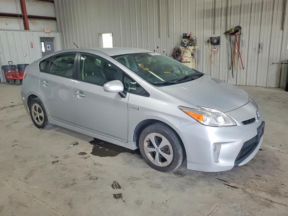 2014 Toyota Prius VIN JTDKN3DU0E1817446 COPART salvage auction — NORMAL WEAR, NY - CERTIFICATE OF TITLE, sold $2,100 on 2026-07-20 (photo 4)