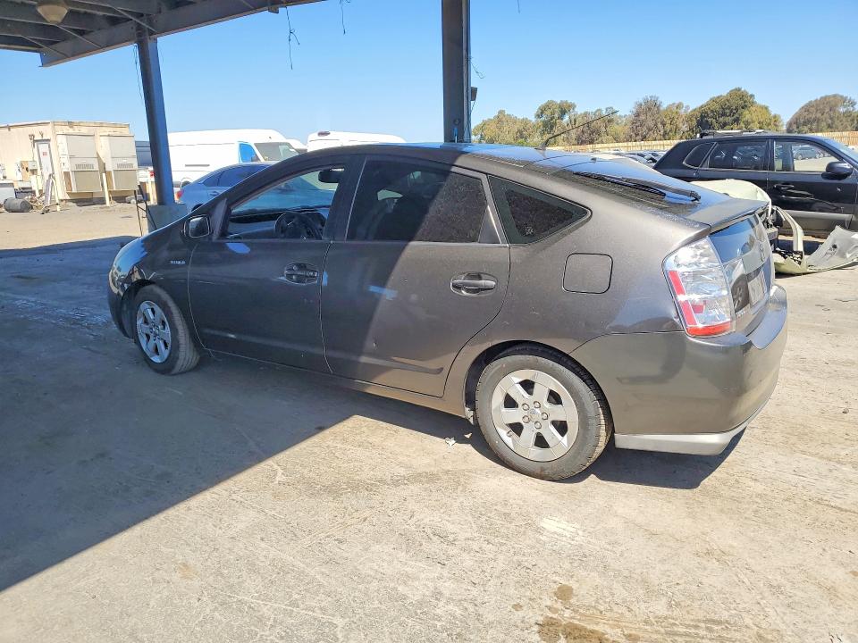 2007 Toyota Prius VIN JTDKB20U073225772 COPART salvage auction — VANDALISM, CA - SALVAGE CERTIFICATE, sold $15 on 2026-07-21 (photo 2)