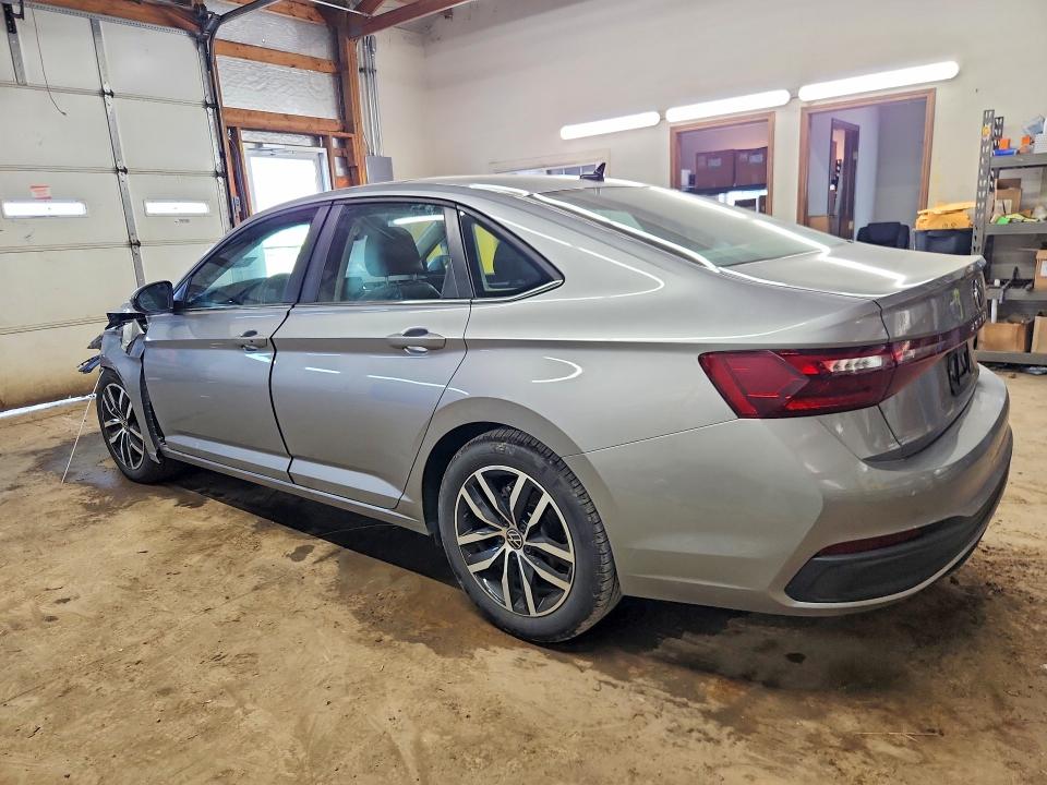 2026 Volkswagen Jetta VIN 3VW7W7BU0TM030040 COPART salvage auction — FRONT END, Ia - Certificate Of Title (P), sold $10,000 on 2026-07-22 (photo 2)