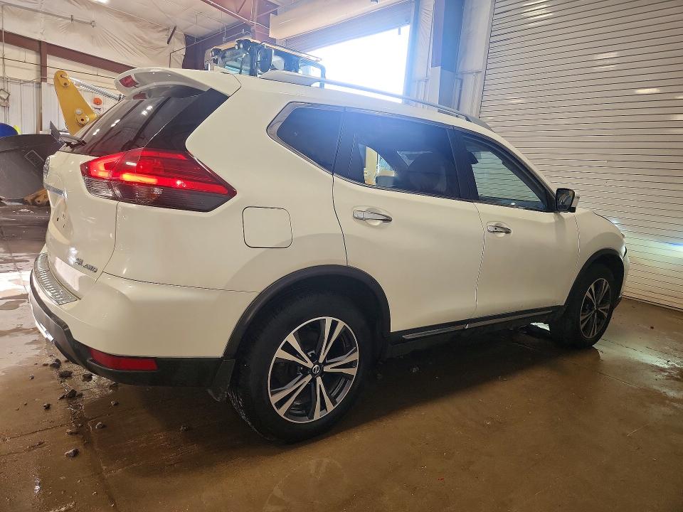 2017 Nissan Rogue VIN JN8AT2MVXHW277099 COPART salvage auction — HAIL, Wi - Junked Vehicle Bill Of Sale, sold $250 on 2026-07-13 (photo 3)