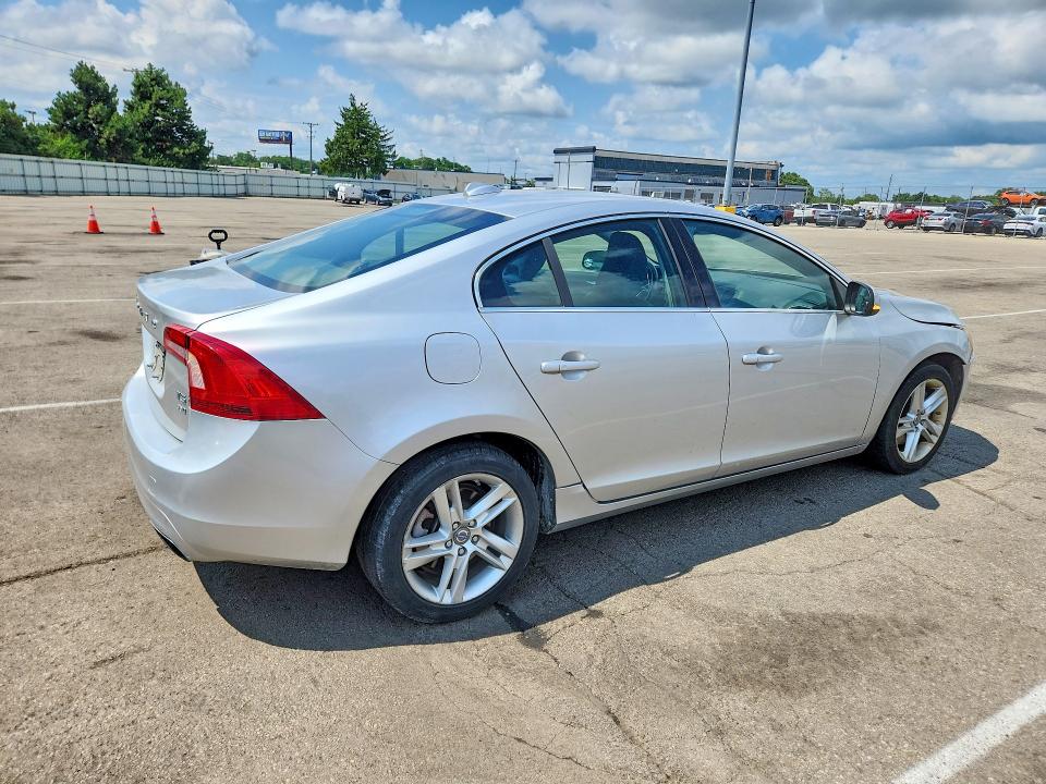 2015 Volvo S60 VIN YV1612TB7F2306409 COPART salvage auction — FRONT END, Oh - Cert Of Title-Salvage, sold $400 on 2026-07-24 (photo 3)