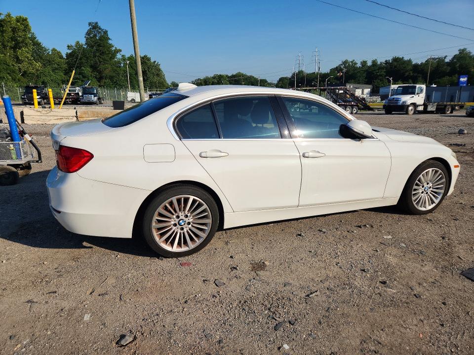 2013 BMW 3er VIN WBA3B3C54DF533016 COPART salvage auction — MECHANICAL, Md - Certificate Of Title, sold $575 on 2026-07-30 (photo 3)