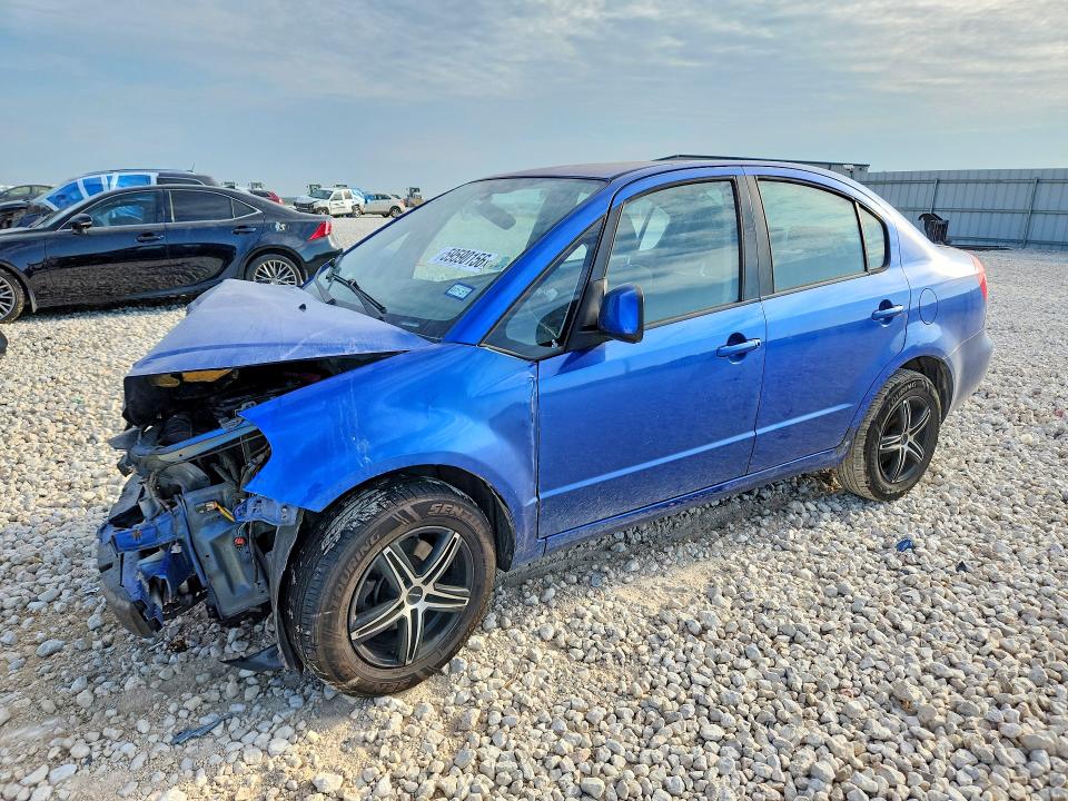 2013 Suzuki VIN JS2YC5A31D6100861 COPART salvage auction — FRONT END, TX - BONDED TITLE - SALVAGE, sold $90 on 2026-09-10 (photo 1)
