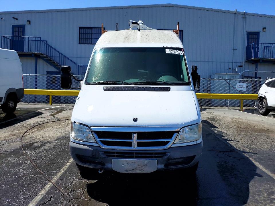 2006 Dodge Sprinter VIN WD0PD544365969355 COPART salvage auction — REAR END, CA - CERTIFICATE OF TITLE, sold $3,000 on 2026-07-21 (photo 5)