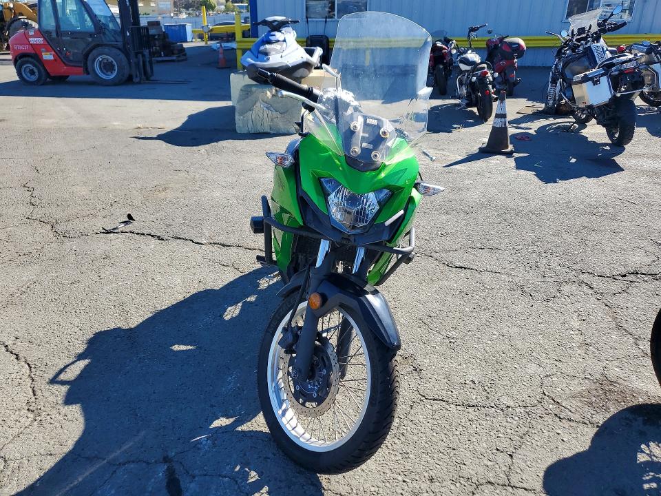 2017 Kawasaki Kle300 VIN JKALE8B13HDA00952 COPART salvage auction — MINOR DENT/SCRATCHES, Ca - Dis/Dlr/Exp Only Clean Title, sold $725 on 2026-07-31 (photo 2)