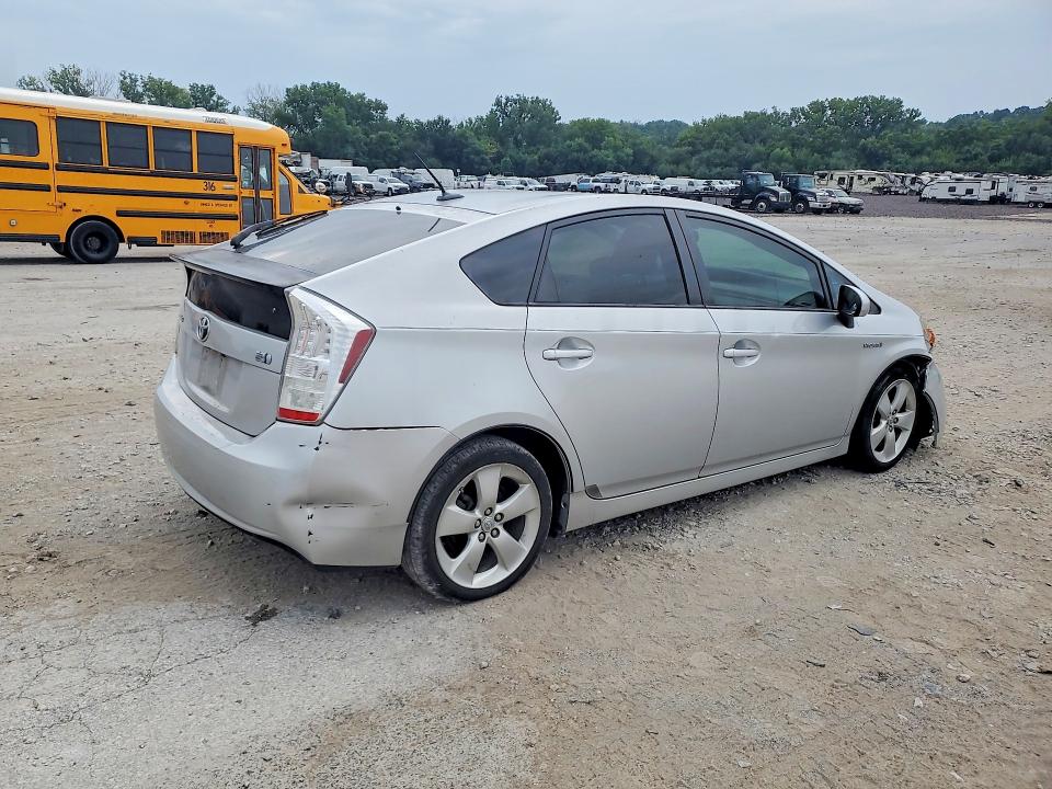 2010 Toyota Prius VIN JTDKN3DU6A0115096 COPART salvage auction — FRONT END, Ks - Dealer Only Clean Title, sold $2,025 on 2026-07-28 (photo 3)