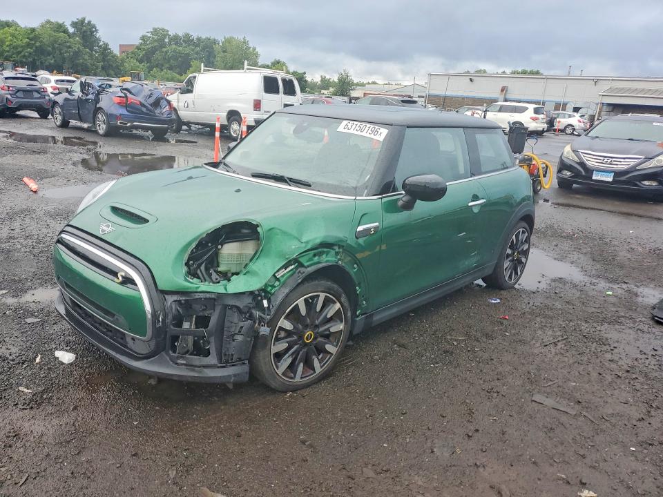 2026 Mini Hard top VIN WMW13DJ09P2S93569 COPART salvage auction — FRONT END, Ct - Cert Of Title-Salvage, sold $6,200 on 2026-08-07 (photo 1)