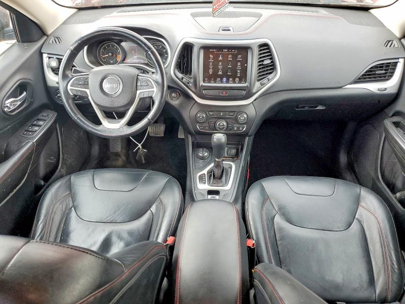 2014 Jeep Cherokee VIN 1C4PJMBS0EW161048 COPART salvage auction — MINOR DENT/SCRATCHES, Co - Dis/Dlr/Exp Only Clean Title, sold $2,000 on 2026-08-03 (photo 8)