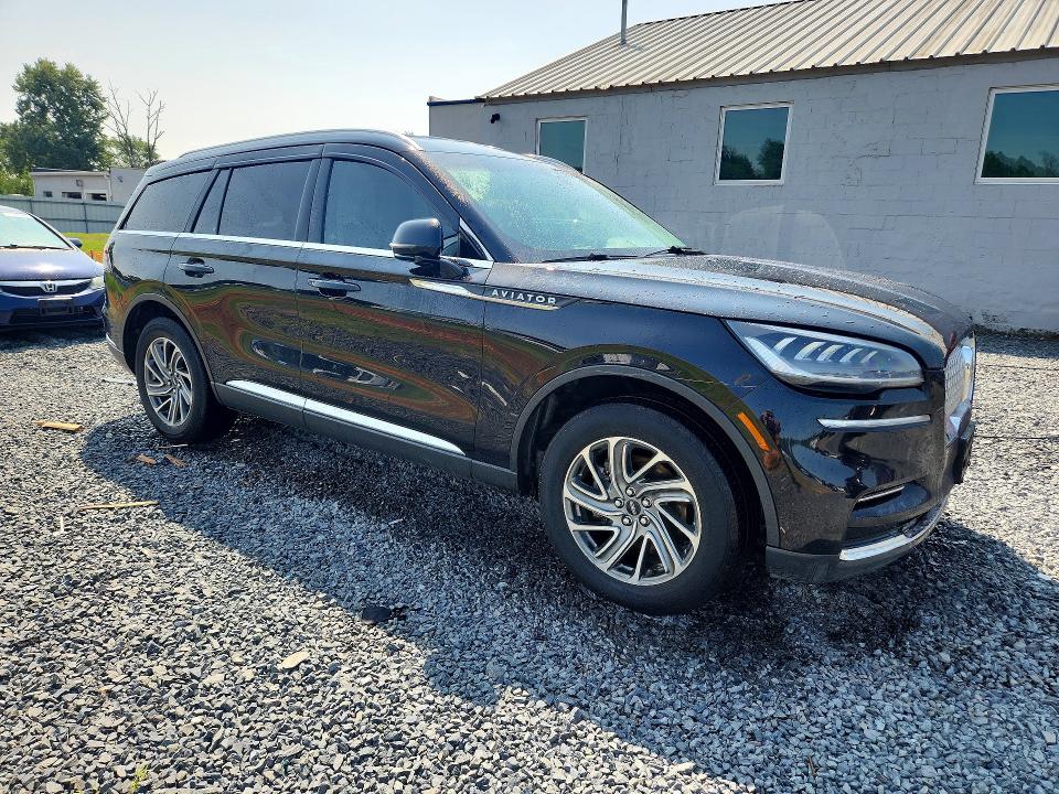 2024 Lincoln Aviator VIN 5LM5J6XC6RGL00855 COPART salvage auction — WATER/FLOOD, Ny - Mv907A-Parts Only, sold $625 on 2026-09-10 (photo 4)