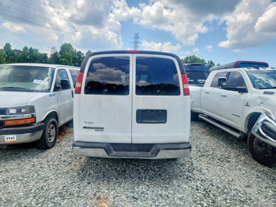 2016 Chevrolet VIN 1GAZGPFGXG1194078 COPART salvage auction — NORMAL WEAR, Fl - Dealer Only Clean Title (P), sold $2,350 on 2026-07-22 (photo 6)