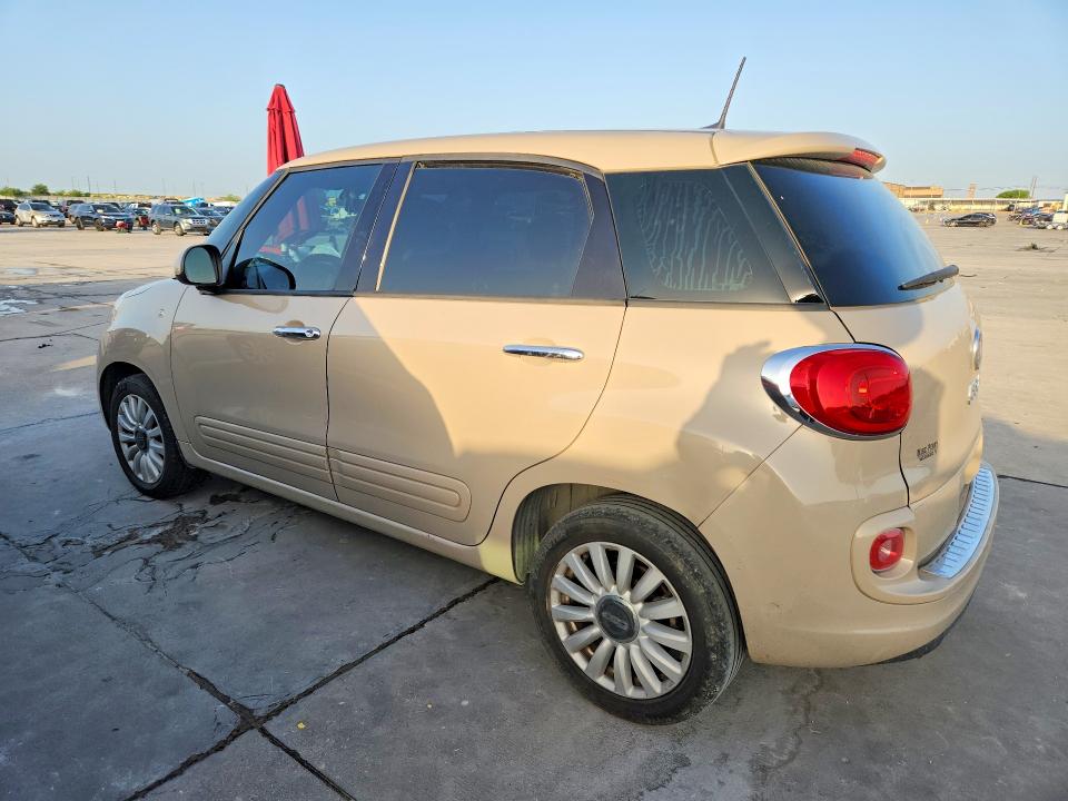 2017 Fiat 500 VIN ZFBCFAAH7HZ038583 COPART salvage auction — NORMAL WEAR, TX - CERTIFICATE OF TITLE, sold $1,750 on 2026-07-29 (photo 2)