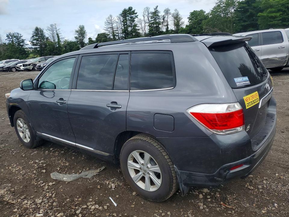 2013 Toyota Highlander VIN 5TDBK3EH5DS265535 COPART salvage auction — FRONT END, Md - Cert Of Salvage > 75% Damage, sold $4,250 on 2026-07-20 (photo 2)