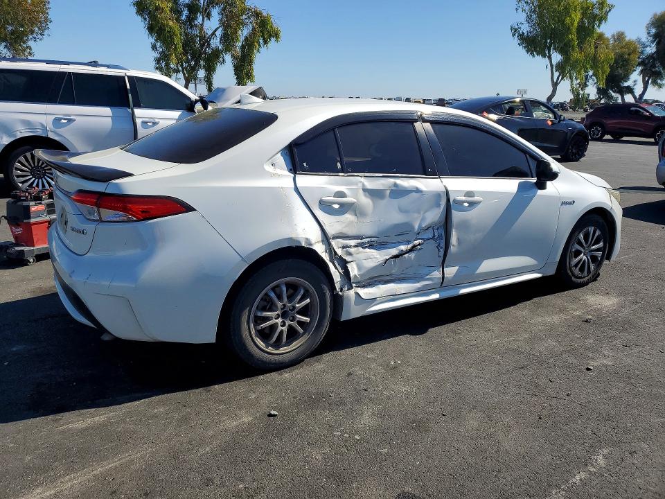 2020 Toyota Corolla VIN JTDEBRBE9LJ019500 COPART salvage auction — SIDE, Ca - Salvage Certificate, sold $6,600 on 2026-07-20 (photo 3)