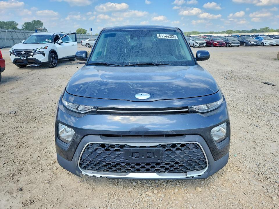2020 Kia Soul VIN KNDJ23AUXL7003968 COPART salvage auction — NORMAL WEAR, Mo - Cert Of Title-Repossessed, sold $1,200 on 2026-07-28 (photo 5)