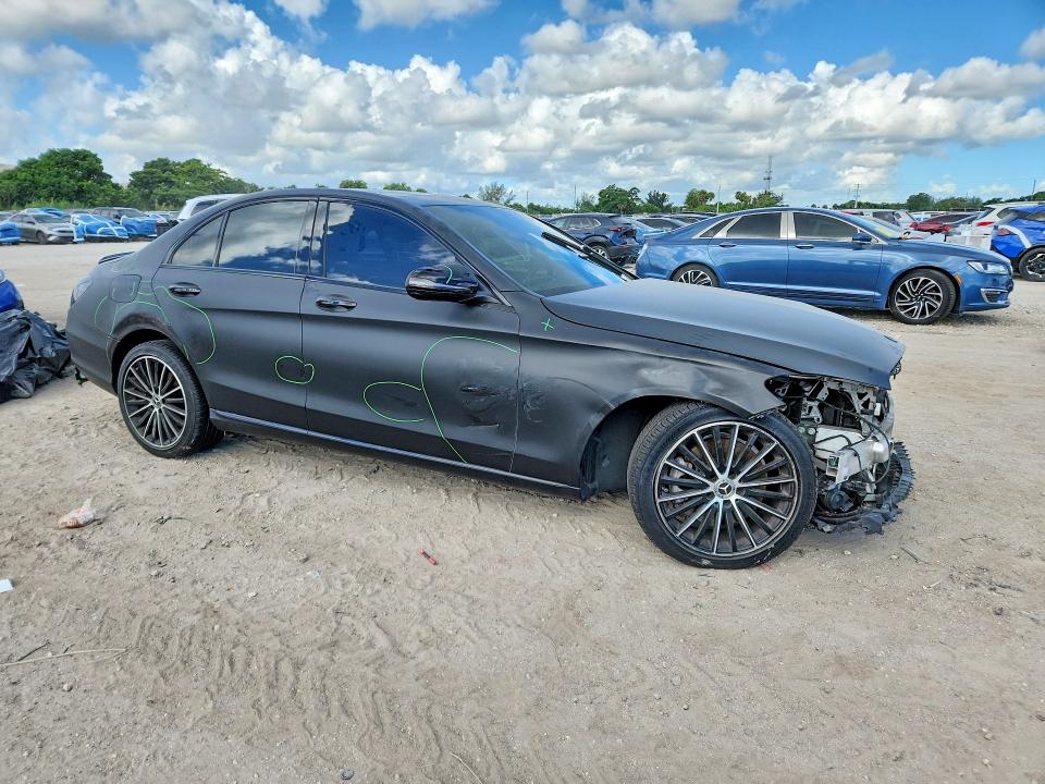2020 Mercedes-benz C-klasse VIN WDDWF8DB6LR557441 COPART salvage auction — FRONT END, Fl - Certificate Of Destruction, sold $4,300 on 2026-08-20 (photo 4)