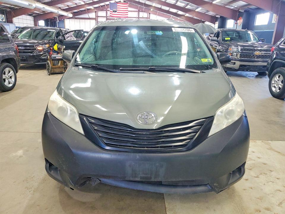 2011 Toyota Sienna VIN 5TDKK3DC3BS035382 COPART salvage auction — SIDE, Vt - Certificate Of Title, sold $2,300 on 2026-07-17 (photo 5)