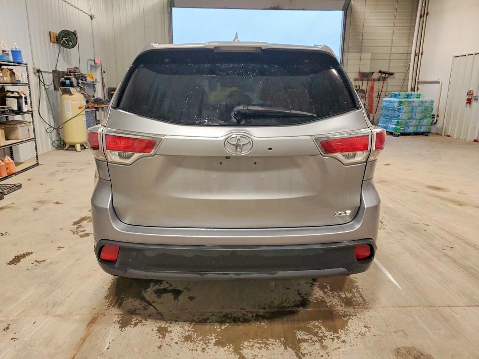 2016 Toyota Highlander VIN 5TDKKRFH0GS147611 COPART salvage auction — FRONT END, Ia - Salvage W/Salvage History, sold $7,400 on 2026-07-31 (photo 6)