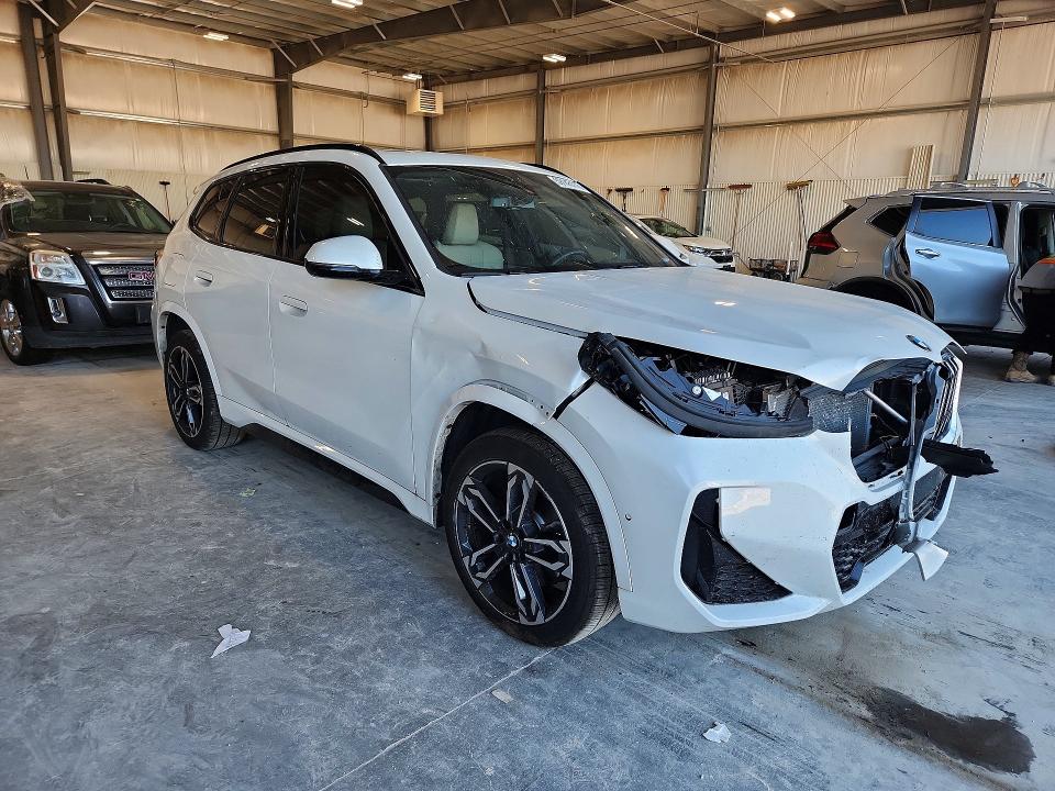 2023 BMW VIN WBX73EF05P5X61794 COPART salvage auction — FRONT END, Ne - Cert Of Title-Salvage, sold $16,000 on 2026-07-28 (photo 4)
