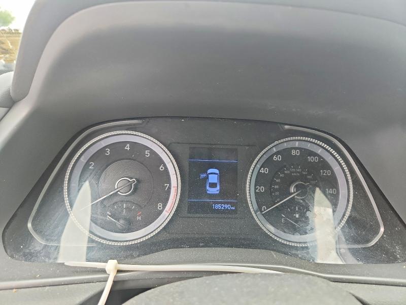 2020 Hyundai Sonata VIN 5NPEG4JA6LH027243 COPART salvage auction — VANDALISM, Nj - Certificate Of Title, sold $2,250 on 2026-07-21 (photo 9)