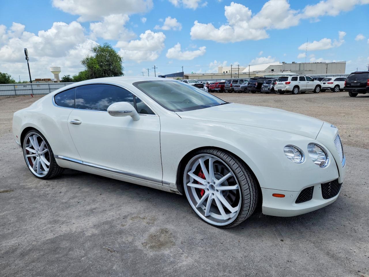 2012 Bentley Continental VIN SCBFR7ZAXCC071524 COPART salvage auction — Minor Dent/Scratches, Ct - Clean Title, sold $17,100 on 2026-07-08 (photo 4)
