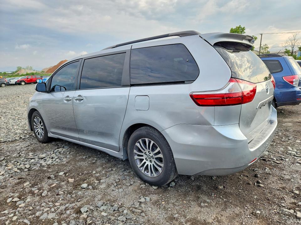 2018 Toyota Sienna VIN 5TDYZ3DCXJS927018 COPART salvage auction — MINOR DENT/SCRATCHES, Ny - Certificate Of Title (P), sold $3,150 on 2026-07-28 (photo 2)
