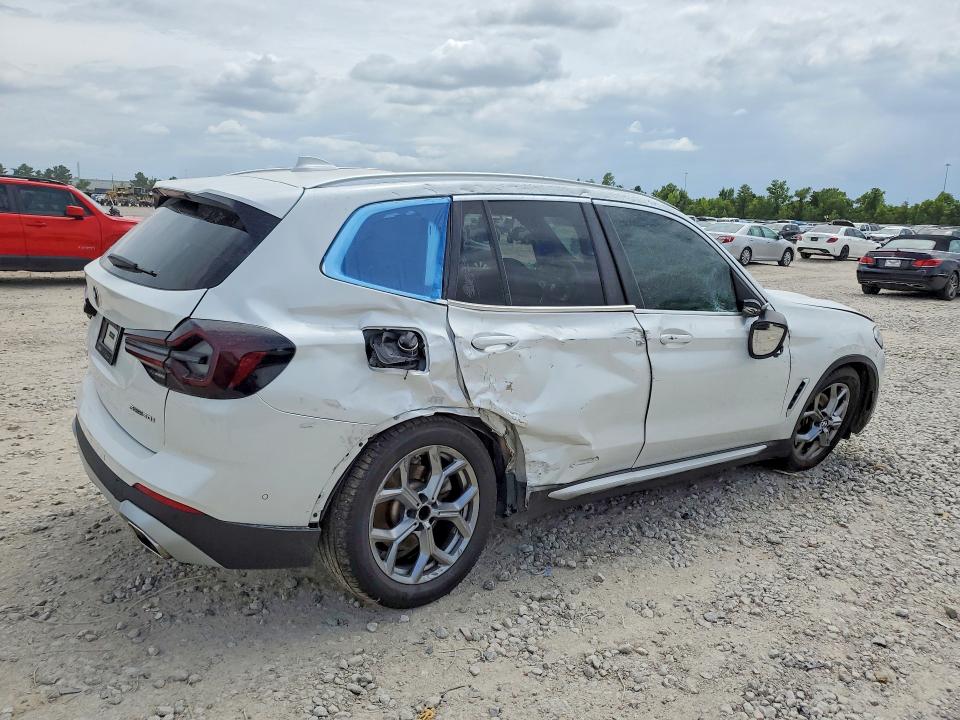 2024 BMW X3 VIN 5UX43DP00R9V22558 COPART salvage auction — ROLLOVER, TX - SALVAGE VEHICLE TITLE, sold $9,700 on 2026-07-31 (photo 3)