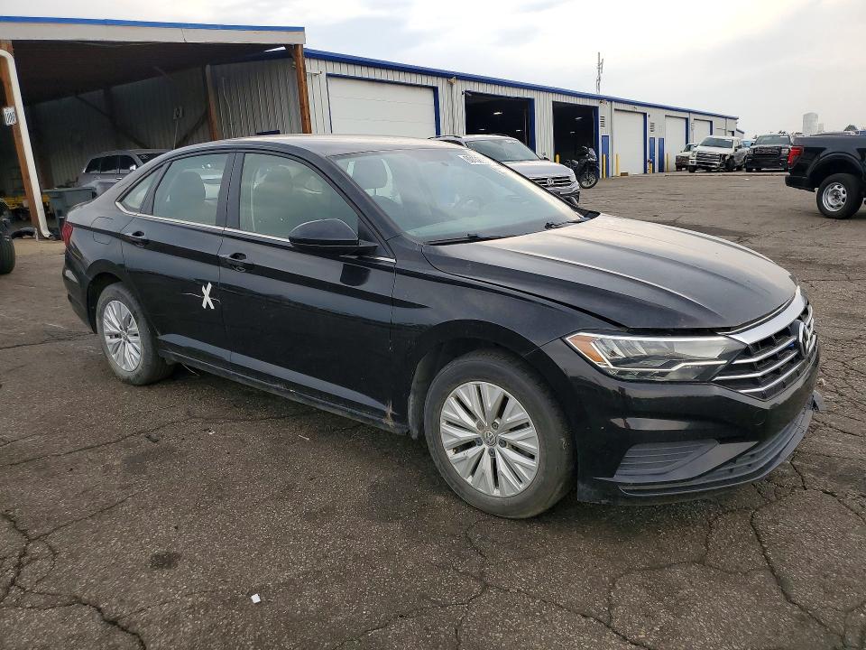 2019 Volkswagen Jetta VIN 3VWN57BU6KM100391 COPART salvage auction — FRONT END, Co - Certificate Of Title, sold $2,450 on 2026-08-04 (photo 4)