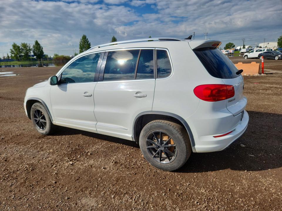 2016 Volkswagen Tiguan VIN WVGJV7AX1GW500794 COPART salvage auction — MECHANICAL, Ab - Bos - Rebuilt, sold $975 on 2026-07-28 (photo 2)