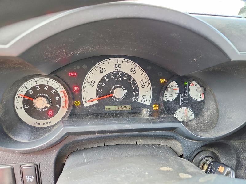 2014 Toyota Fj cruiser VIN JTEBU4BF9EK190488 COPART salvage auction — FRONT END, CA - SALVAGE CERTIFICATE, sold $800 on 2026-07-24 (photo 9)