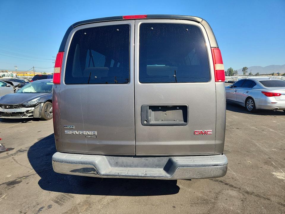 2011 Gmc Savana VIN 1GJZ71FG8B1115688 COPART salvage auction — NORMAL WEAR, Ca - Dis/Dlr/Exp Only Clean Title, sold $2,650 on 2026-08-26 (photo 6)