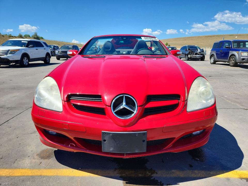 2005 Mercedes-benz Slk-klasse VIN WDBWK56F55F070352 COPART salvage auction — REAR END, Co - Public - Salvage Title, sold $275 on 2026-07-29 (photo 5)
