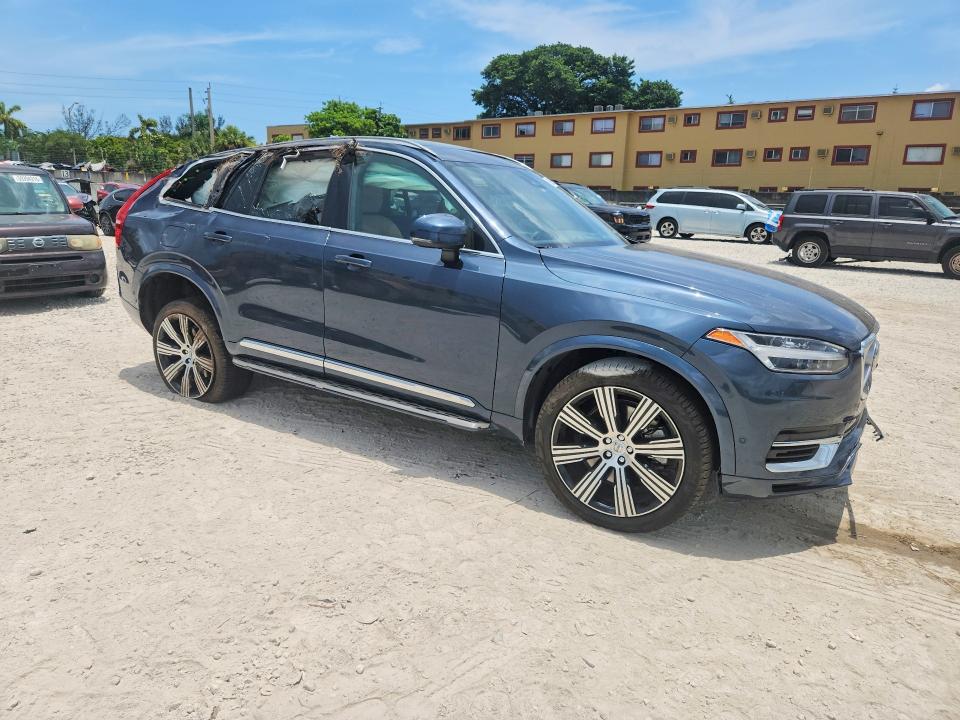 2024 Volvo Xc90 VIN YV4H60CF8R1244808 COPART salvage auction — ROLLOVER, Fl - Certificate Of Destruction, sold $5,200 on 2026-08-11 (photo 4)